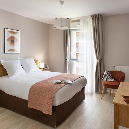 Le Criterium Aparthotel Ecouflant Luaran gambar