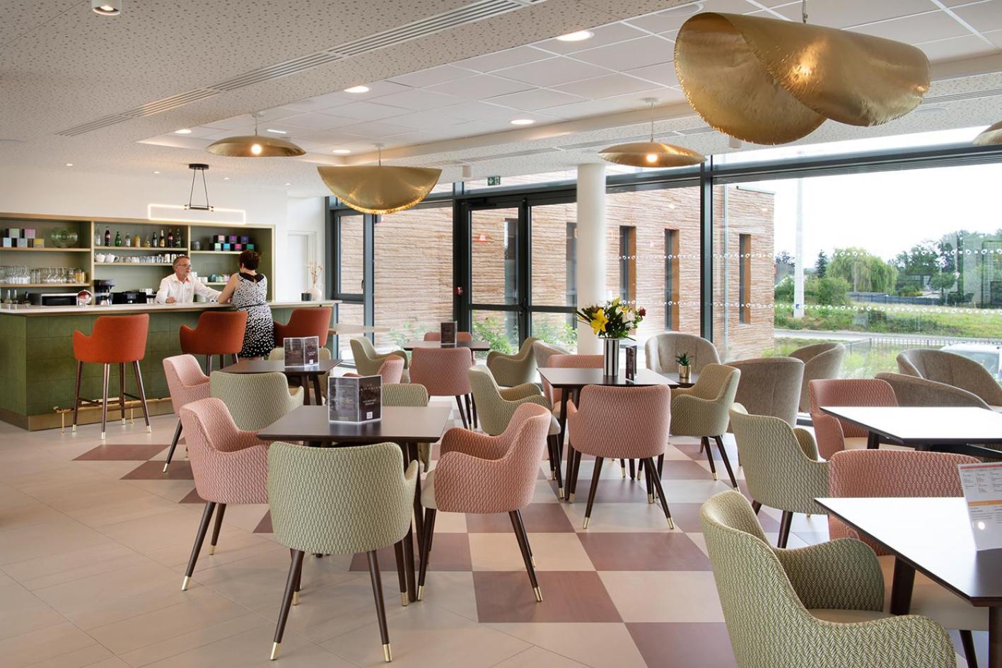 Le Criterium Aparthotel Ecouflant Luaran gambar