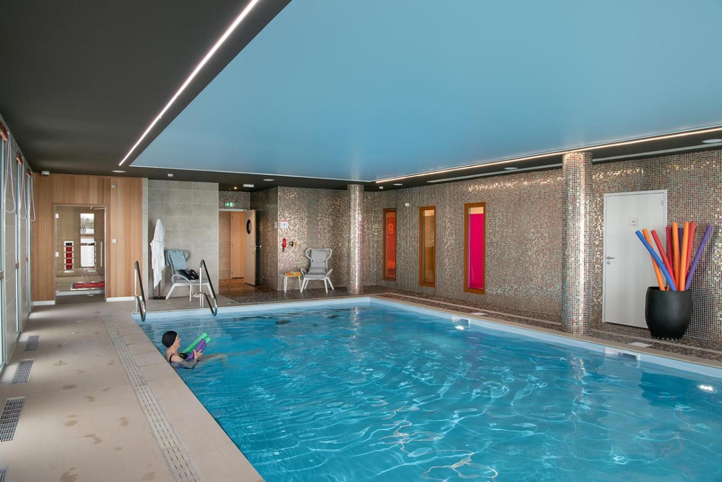 Le Criterium Aparthotel Ecouflant Luaran gambar